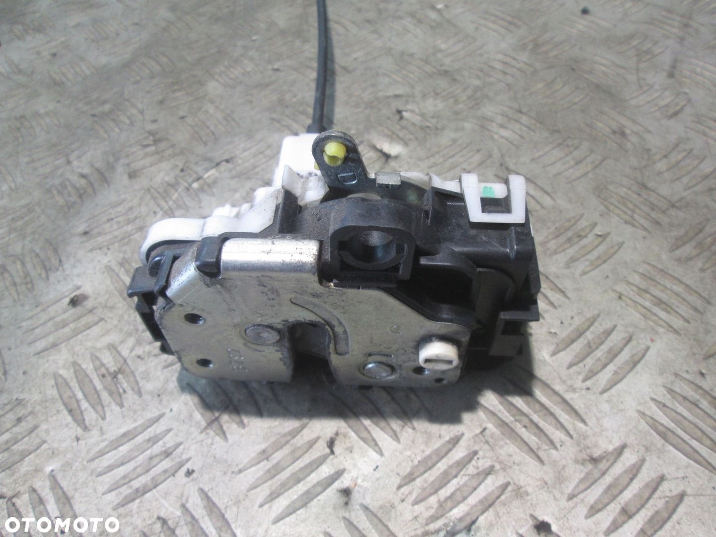 ZAMEK DRZWI PRAWY TYŁ FIAT PANDA II 03-12r - 1
