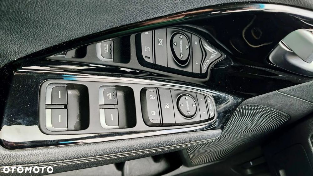 Kia Niro 1.6 GDI Plug-in Hybrid L - 20