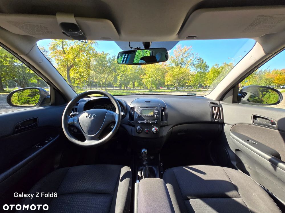 Hyundai i30 1.4 Classic + - 10