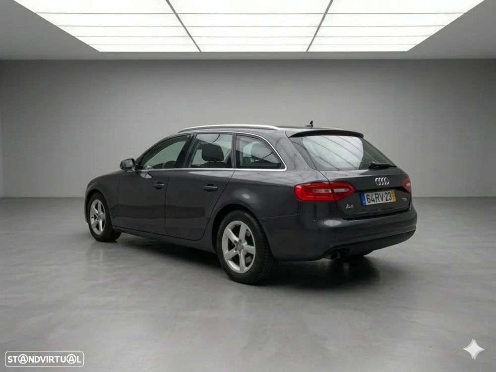 Audi A4 Avant 2.0 TDI Advance - 3