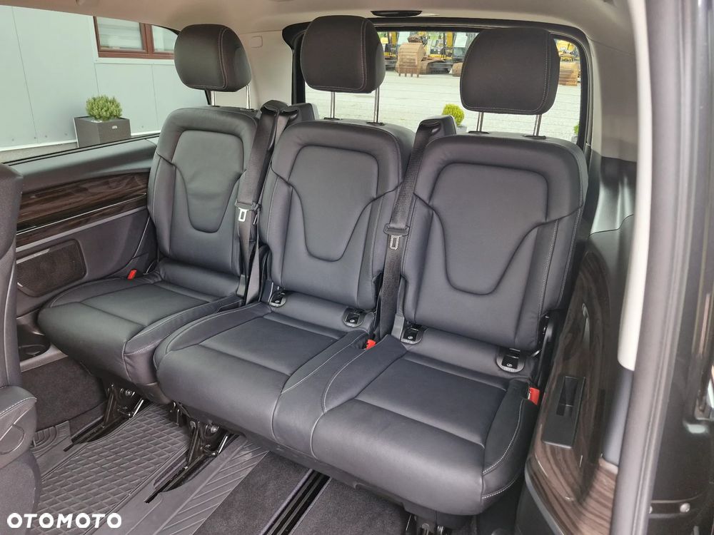 Mercedes-Benz Klasa V 300 d 4-Matic Avantgarde 9G-Tronic (d³ugi) - 27