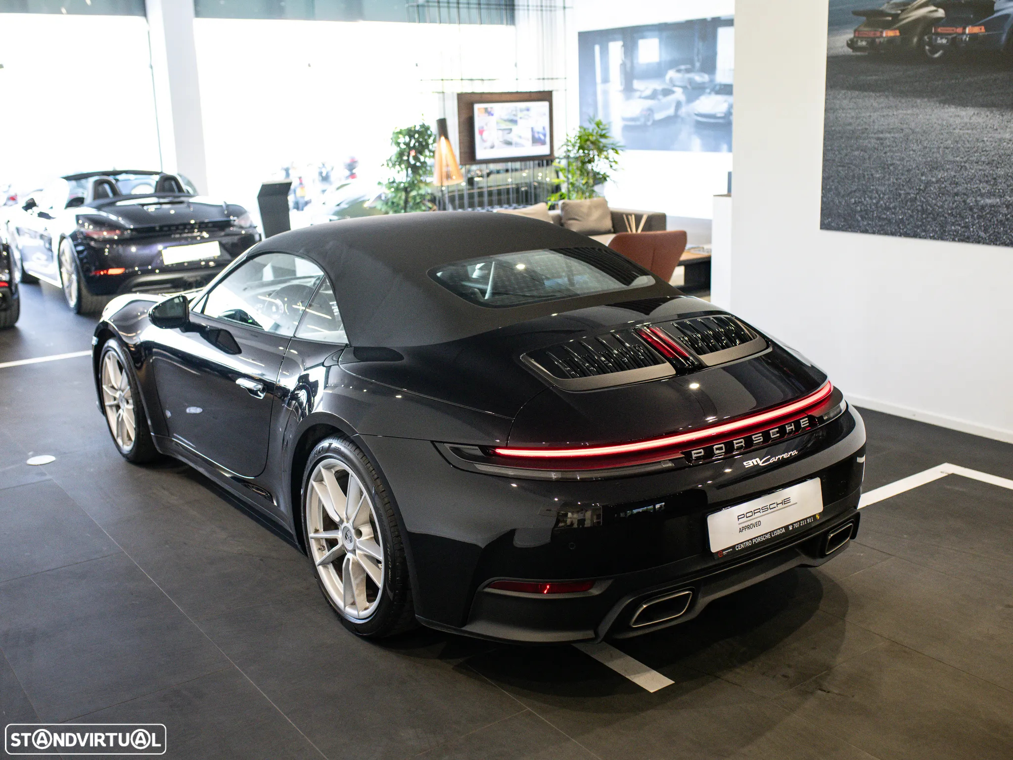 Porsche 911 (992) Carrera - 19