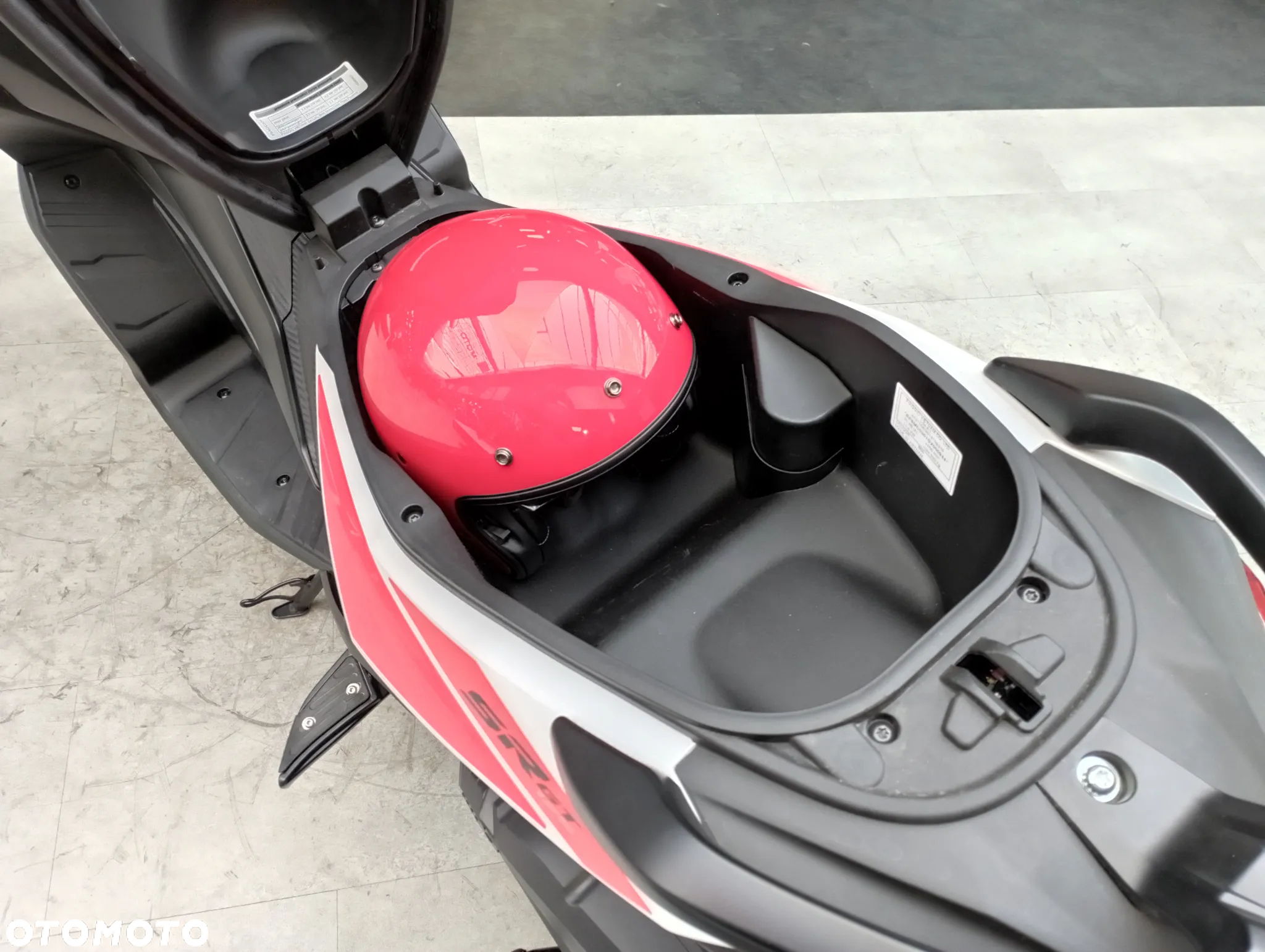 Aprilia SR - 10