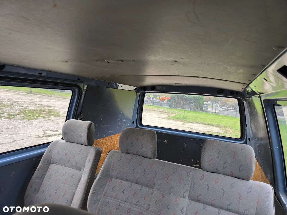 Volkswagen Transporter Mixt - 4