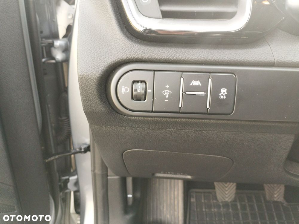 Kia Ceed 1.5 T-GDI Tribute - 24