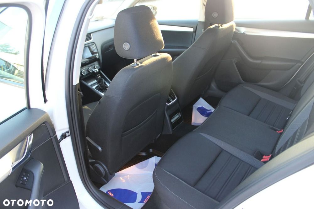 Skoda Octavia - 23
