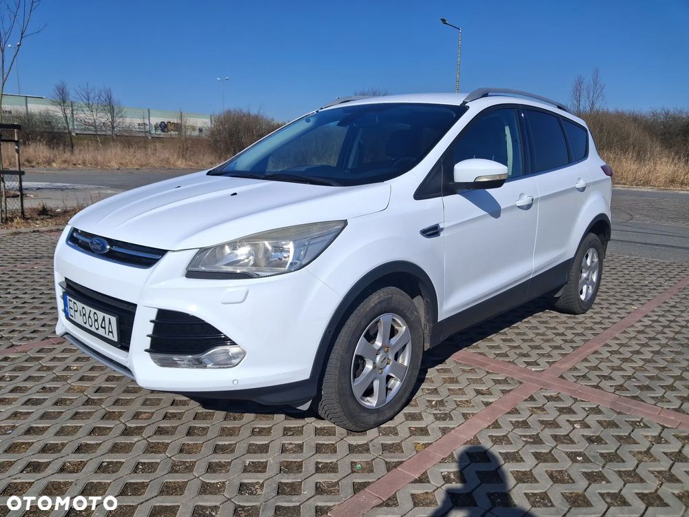 Ford Kuga - 1