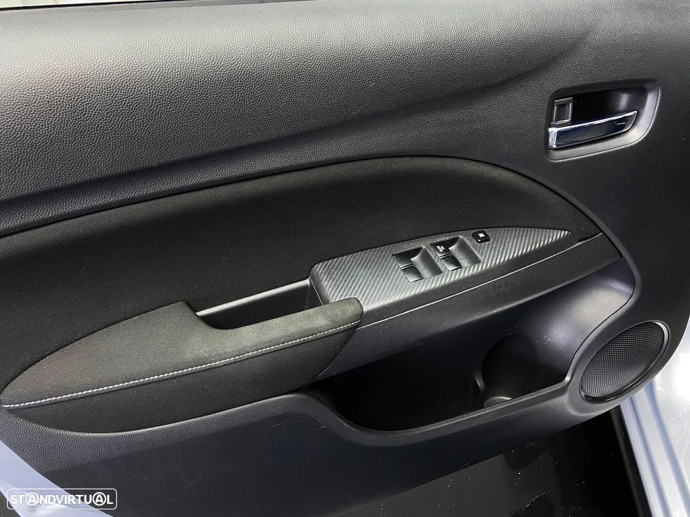 Mitsubishi Space Star 1.2 Intense - 7