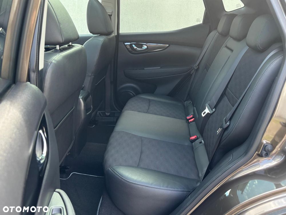 Nissan Qashqai 1.6 DIG-T Tekna - 12