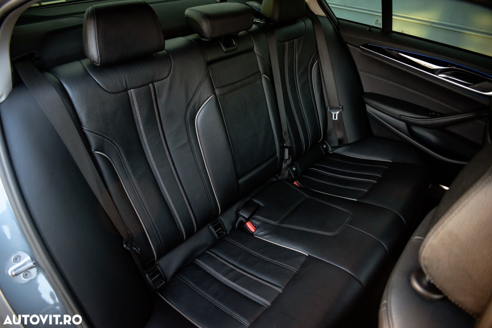 BMW Seria 5 520d AT - 19