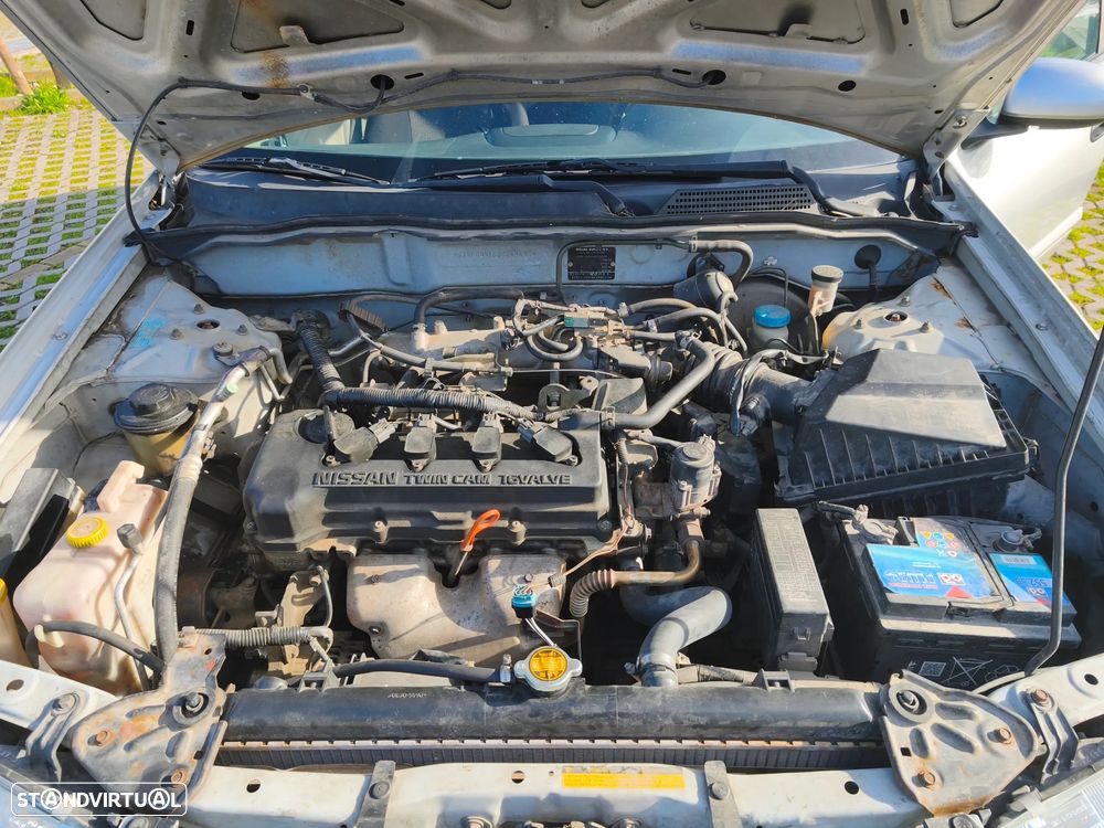 Nissan Almera 1.5 Luxury AC - 15