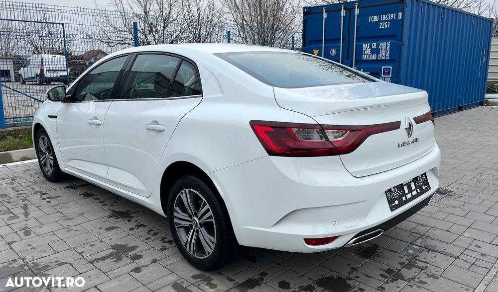 Renault Megane TCe GPF Zen - 4