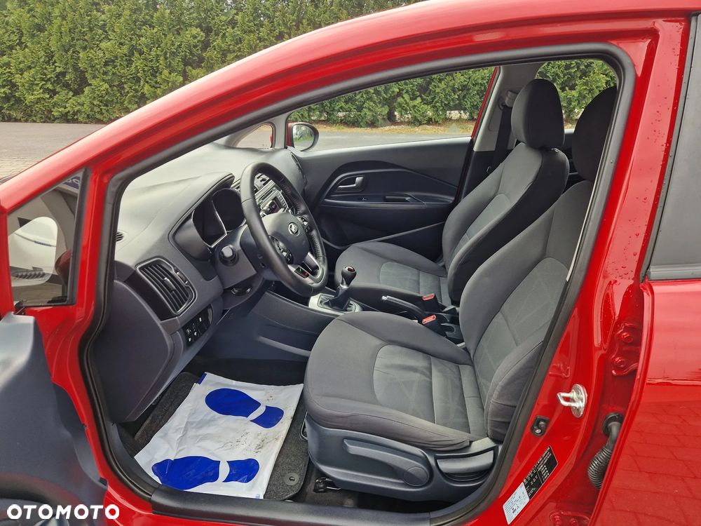 Kia Rio 1.2 Business Line Plus - 12