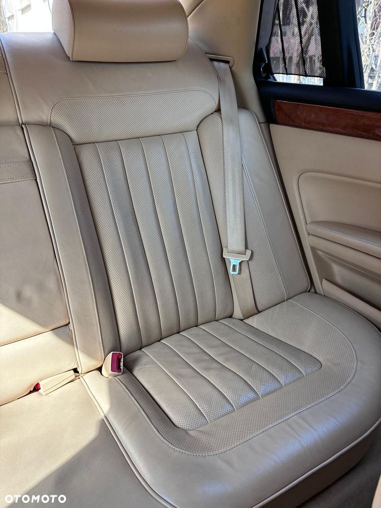 Volkswagen Phaeton 3.2 V6 4Mot (5 os.) - 9