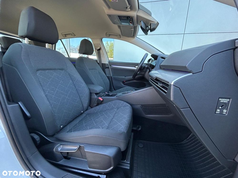 Volkswagen Golf 1.5 eTSI EVO Life DSG - 18