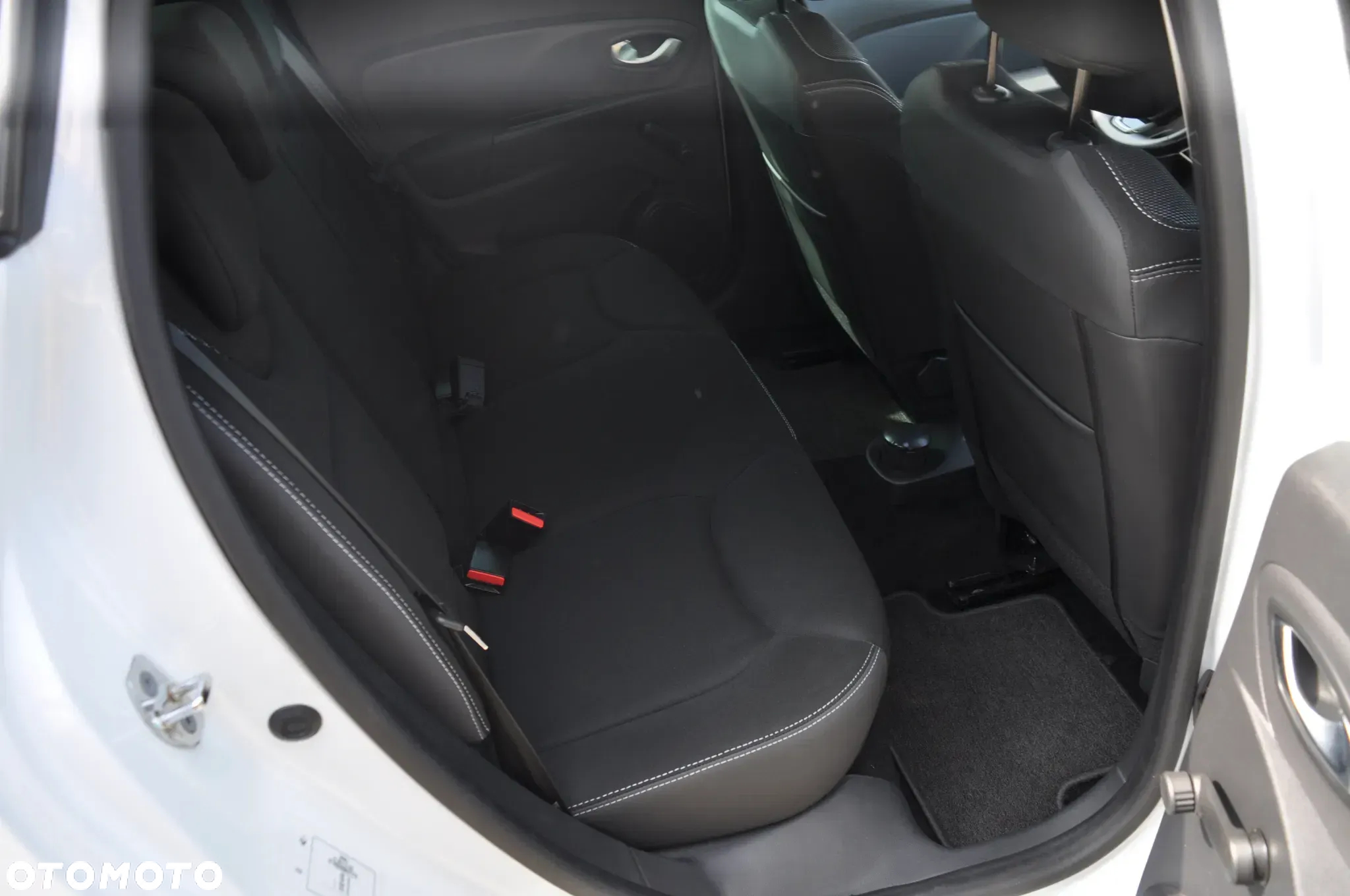 Renault Clio (Energy) TCe 75 Start & Stop LIMITED - 24