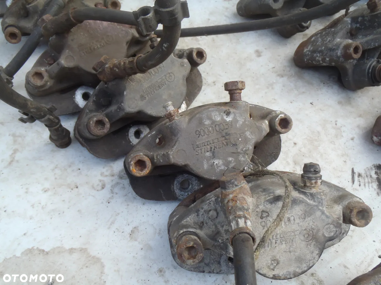 zacisk hamulcowy jarzmo aixam ligier microcar jdm chatenet cassalini bellier ginevra przód eti comex ligier - 5