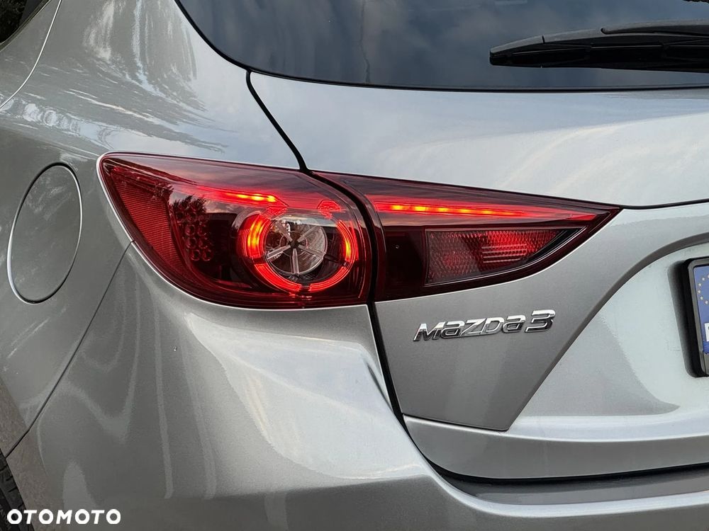 Mazda 3 - 16