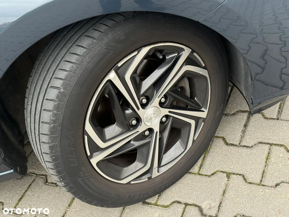 Hyundai i30 1.5 T-GDI 48V Comfort DCT - 11
