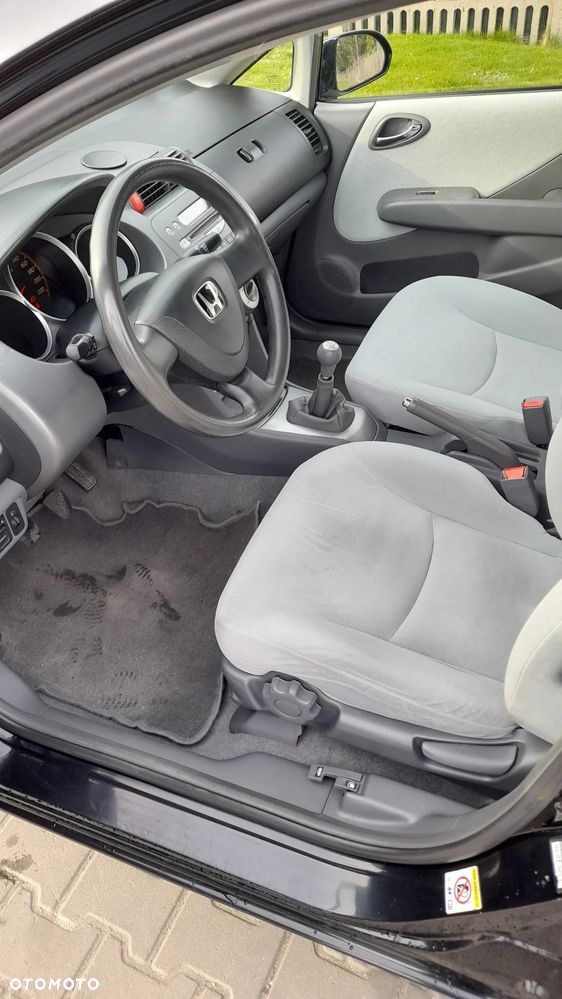 Honda City 1.4 Comfort - 9