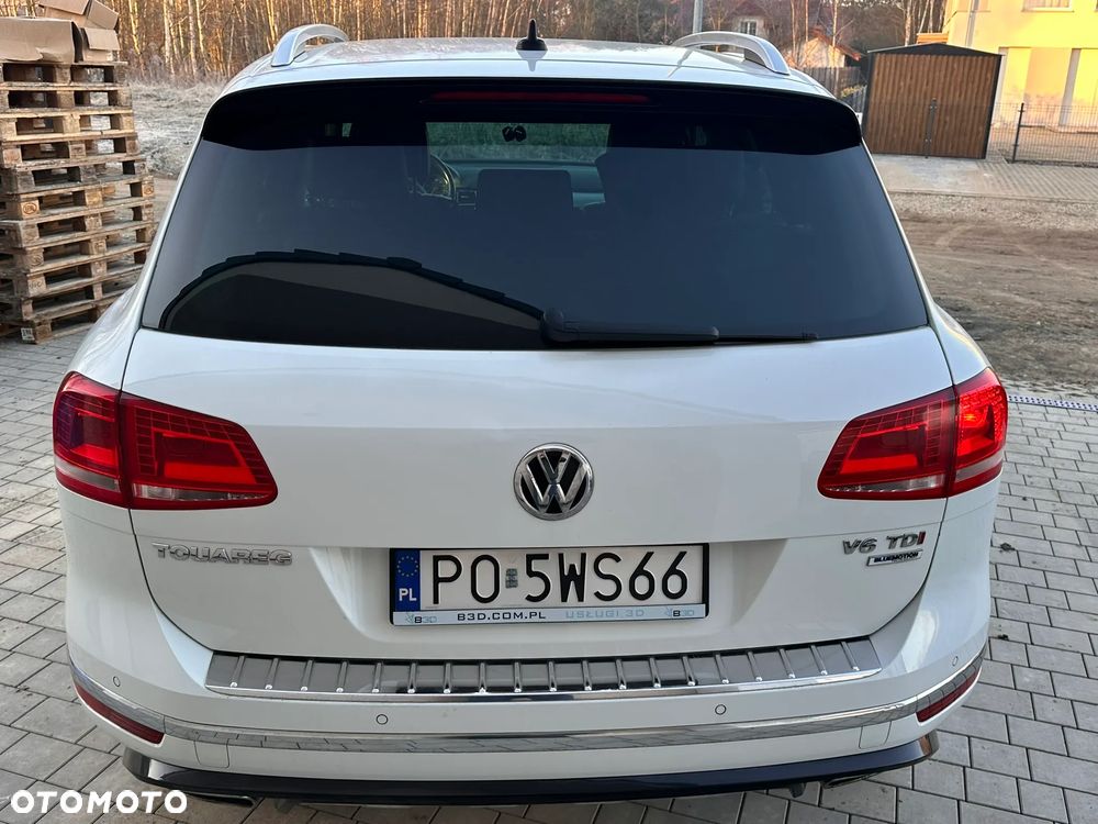 Volkswagen Touareg 3.0 V6 TDI BMT Perfectline R-Style - 9