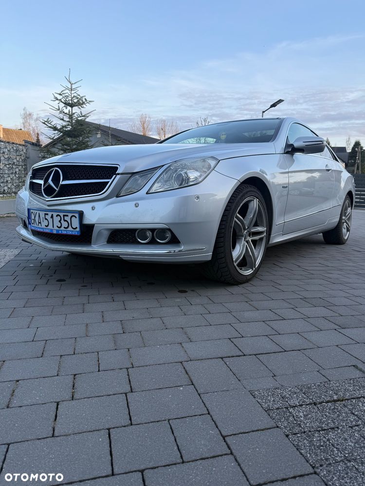 Mercedes-Benz Klasa E 250 CGI BlueEffICIENCY - 1