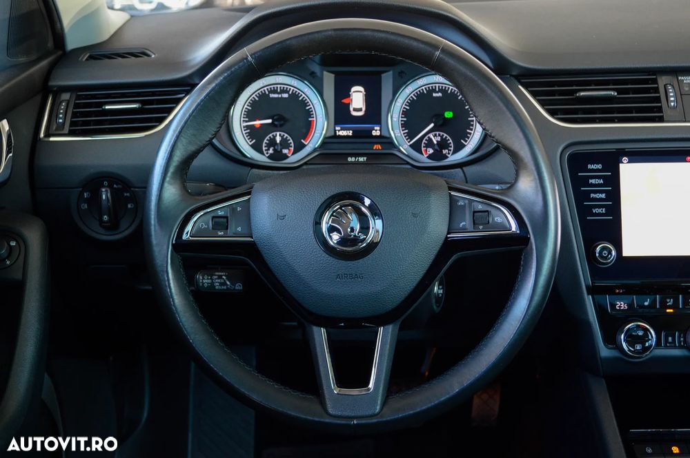 Skoda Octavia 2.0 TDI DSG Sport Edition - 37