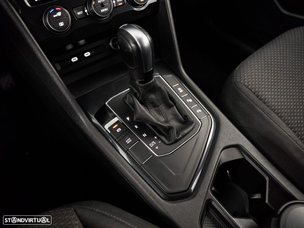 VW Tiguan Allspace 2.0 TDI Confortline DSG - 21