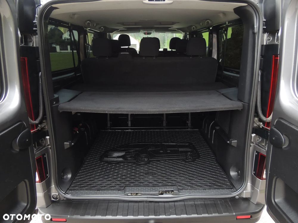 Opel Vivaro L2H1 2,9t Elegance - 25