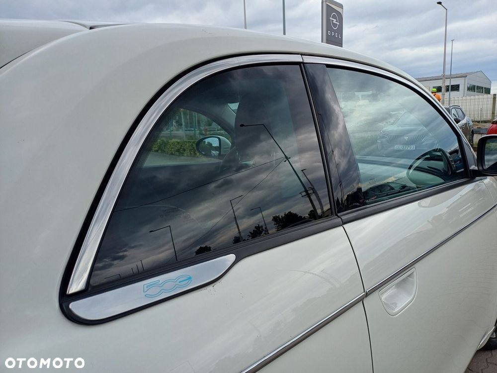 Fiat 500e - 12