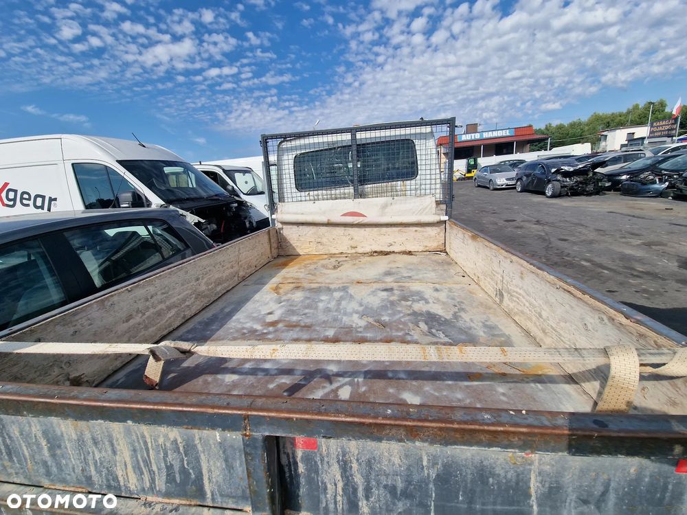 IVECO 2004 – 85 kW – całe na części - 4