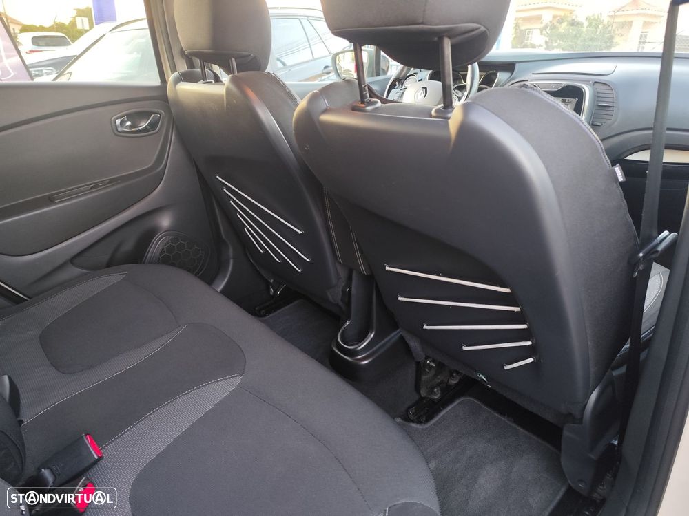 Renault Captur (ENERGY) dCi 90 EDC LIMITED - 23