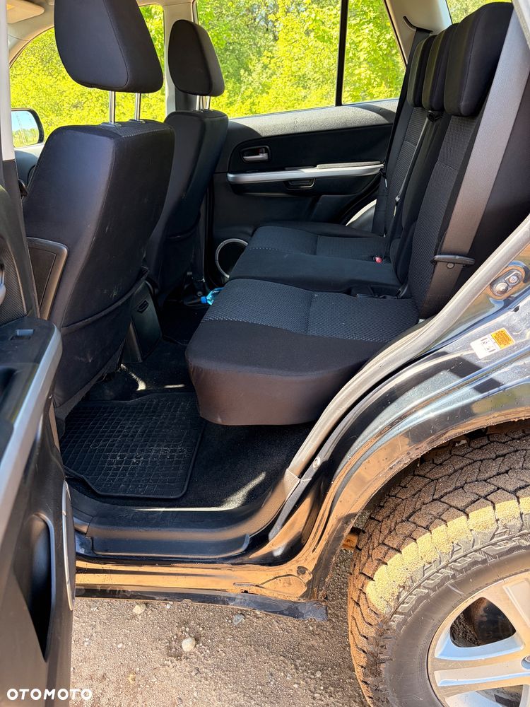 Suzuki Grand Vitara 1.9 DDiS Comfort+ DPF - 13