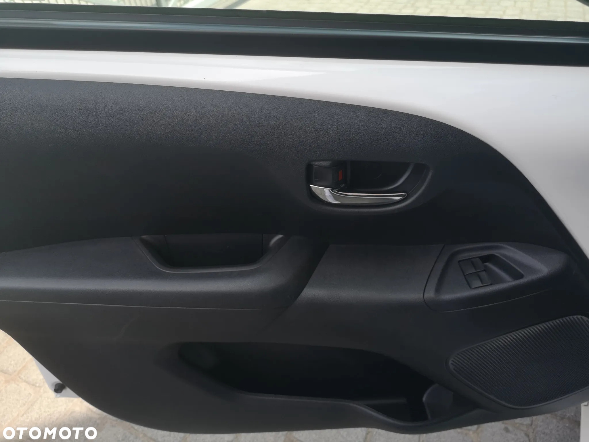 Toyota Aygo 1.0 VVT-i Sprint EU6 - 12