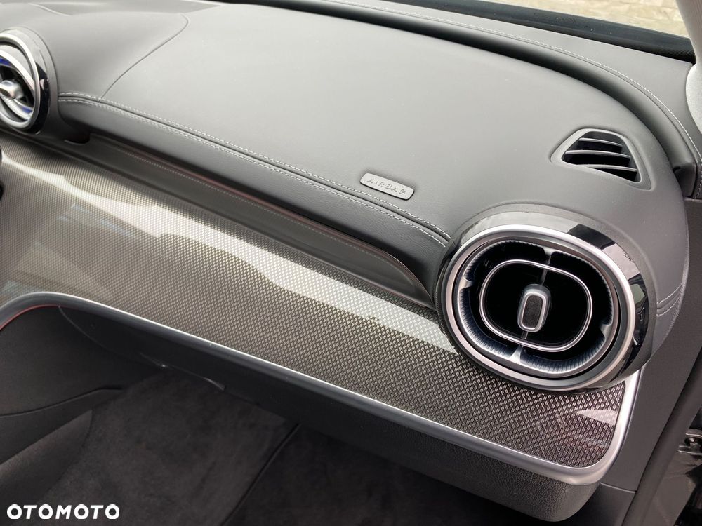 Mercedes-Benz Klasa C 200 d mHEV AMG - 25