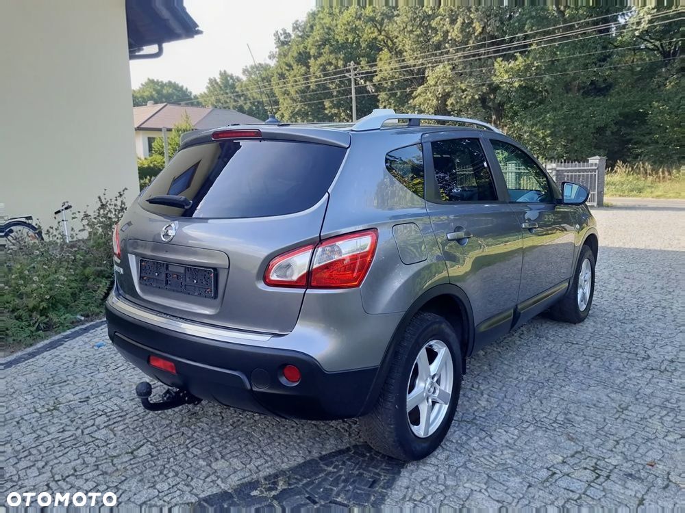 Nissan Qashqai 2.0 360 - 8