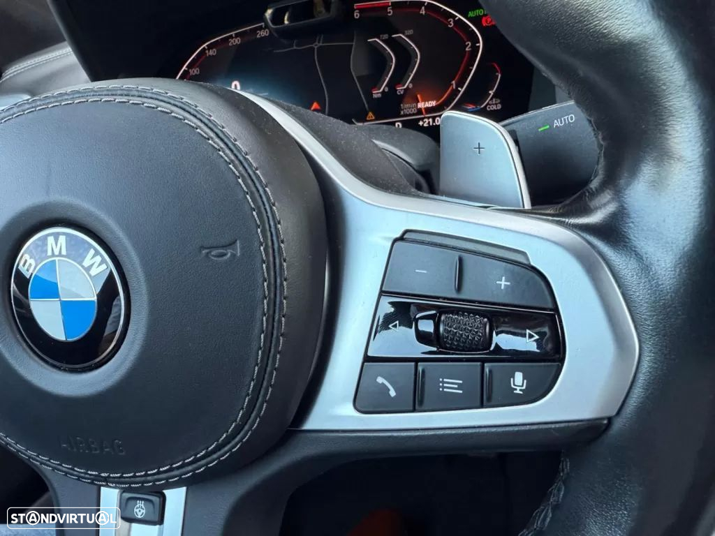 BMW 840 d xDrive Pack M - 19