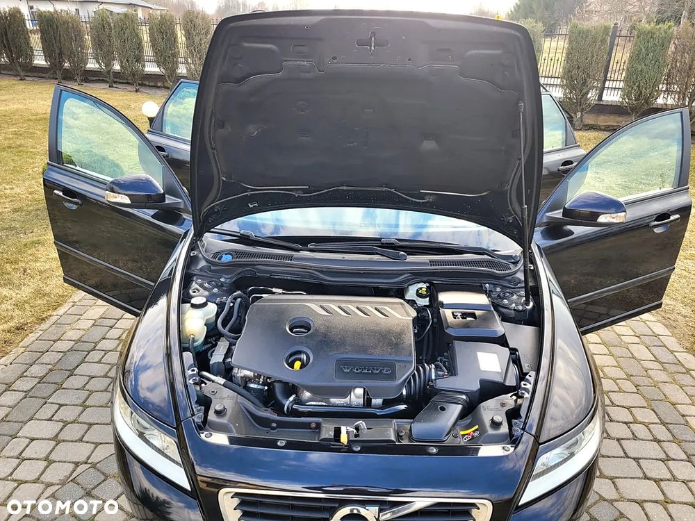 Volvo V50 DPF DRIVe Momentum - 32