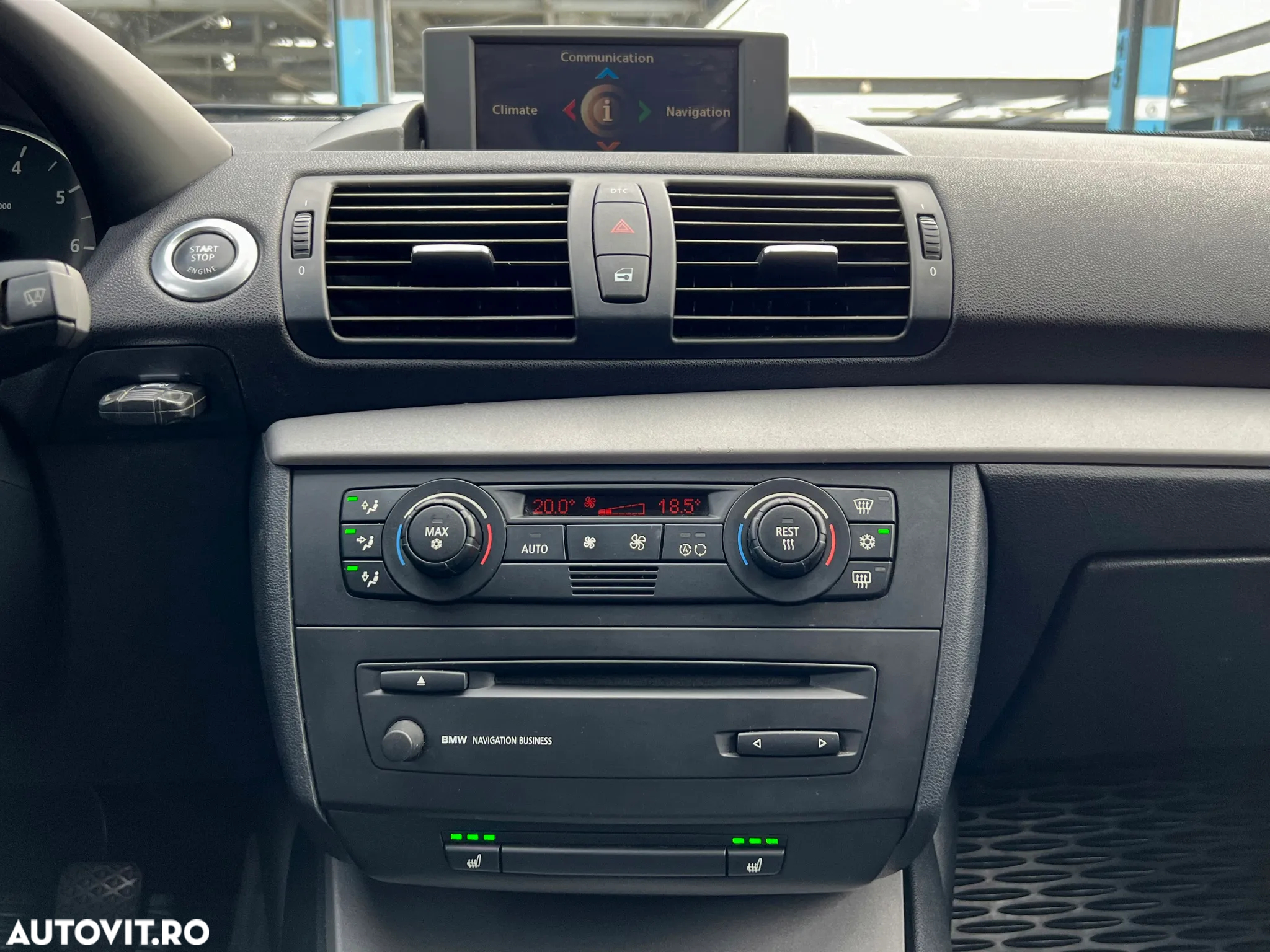 BMW Seria 1 118i - 15