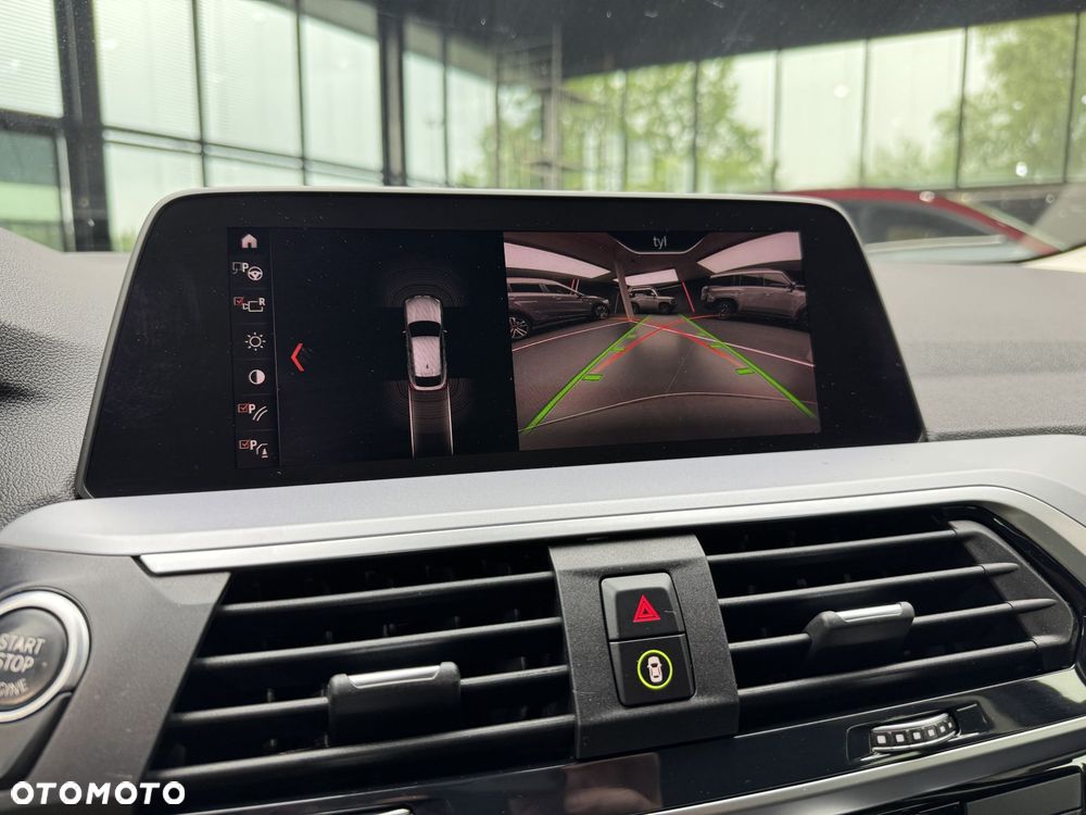 BMW X4 xDrive20i GPF Advantage sport - 37