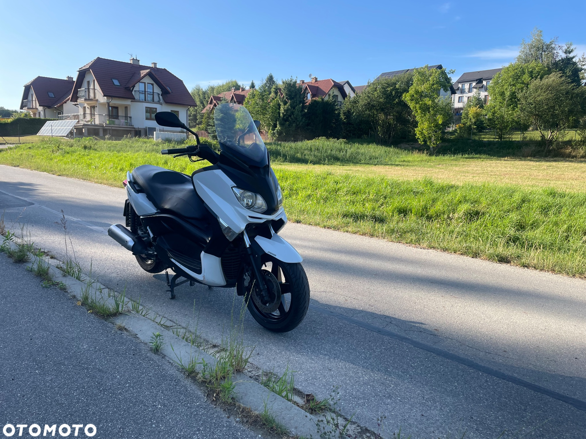 Yamaha X-max - 8