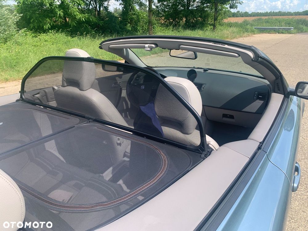 Volvo C70 2.4D5 Summum - 4