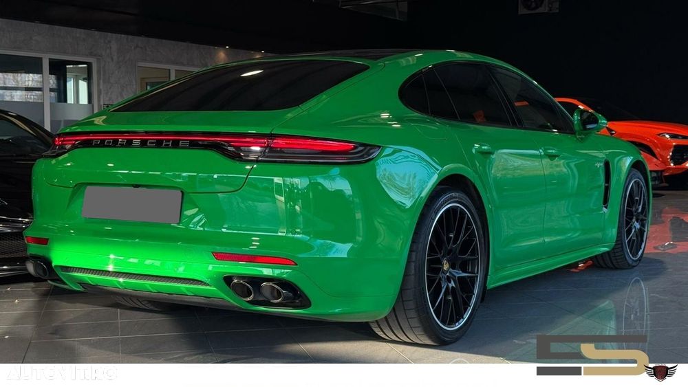 Porsche Panamera 4S E-Hybrid - 4
