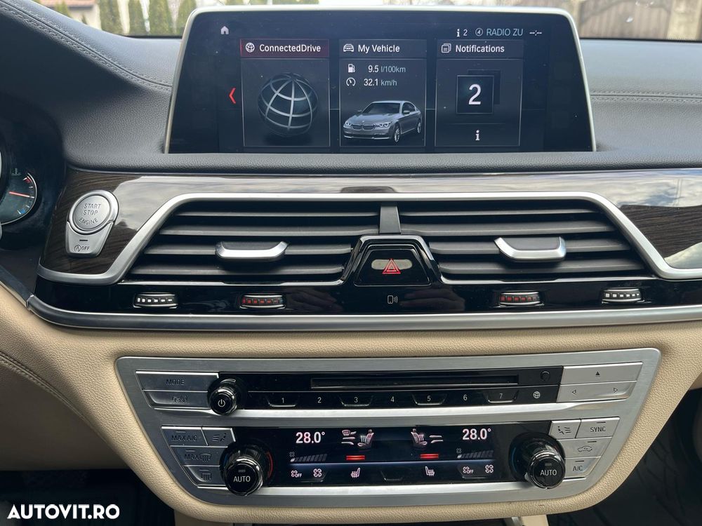 BMW Seria 7 730Ld xDrive - 17