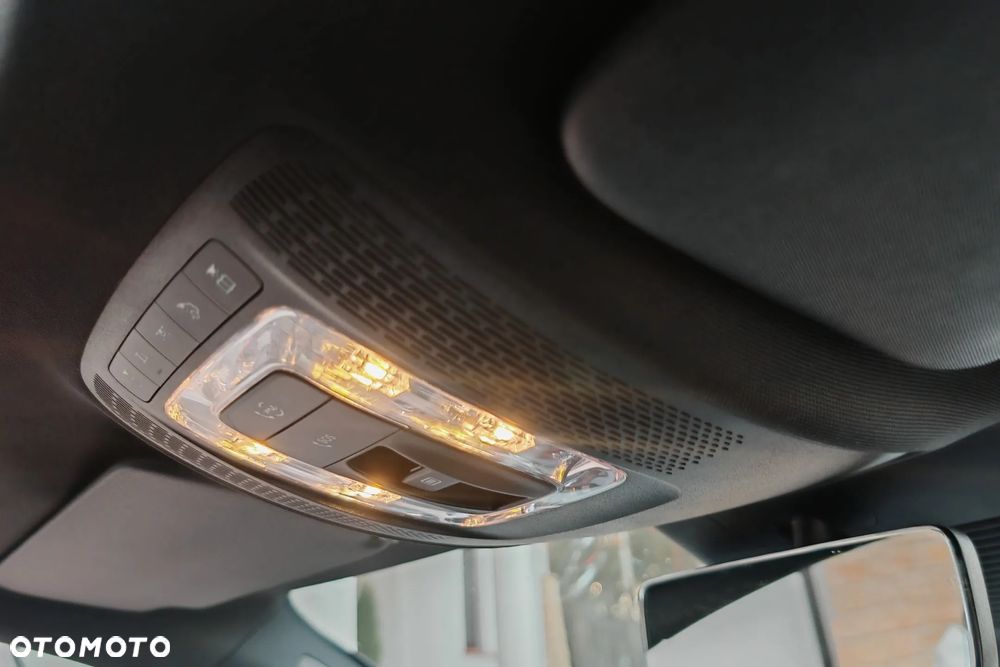 Mercedes-Benz Klasa A 220 4-Matic 7G-DCT - 27