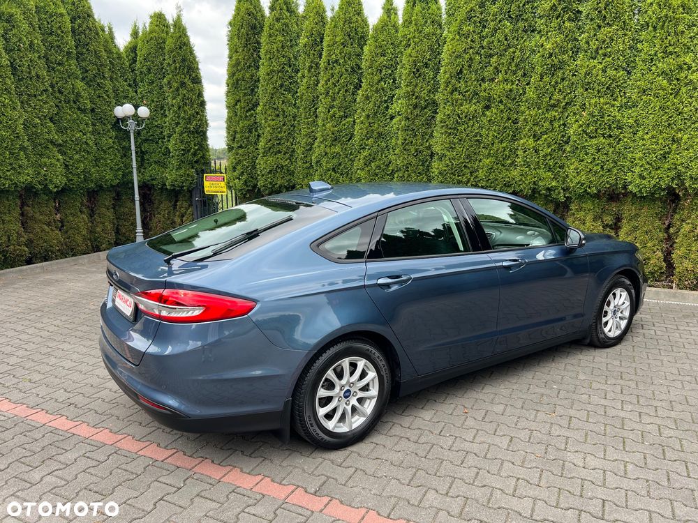 Ford Mondeo - 9