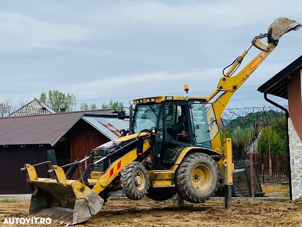 Caterpillar 428D - 1