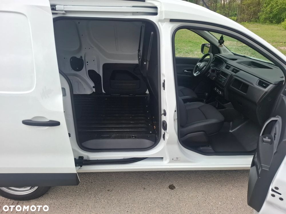 Renault Express - 16
