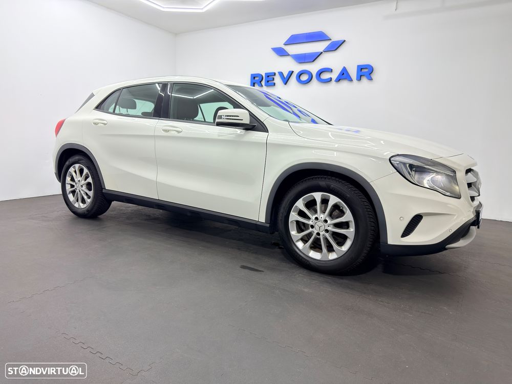 Mercedes-Benz GLA 180 d Style - 37