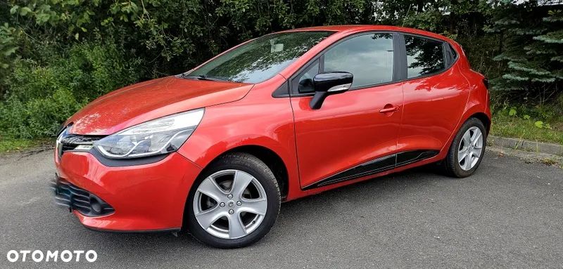 Renault Clio 1.2 16V 75 Expression - 9